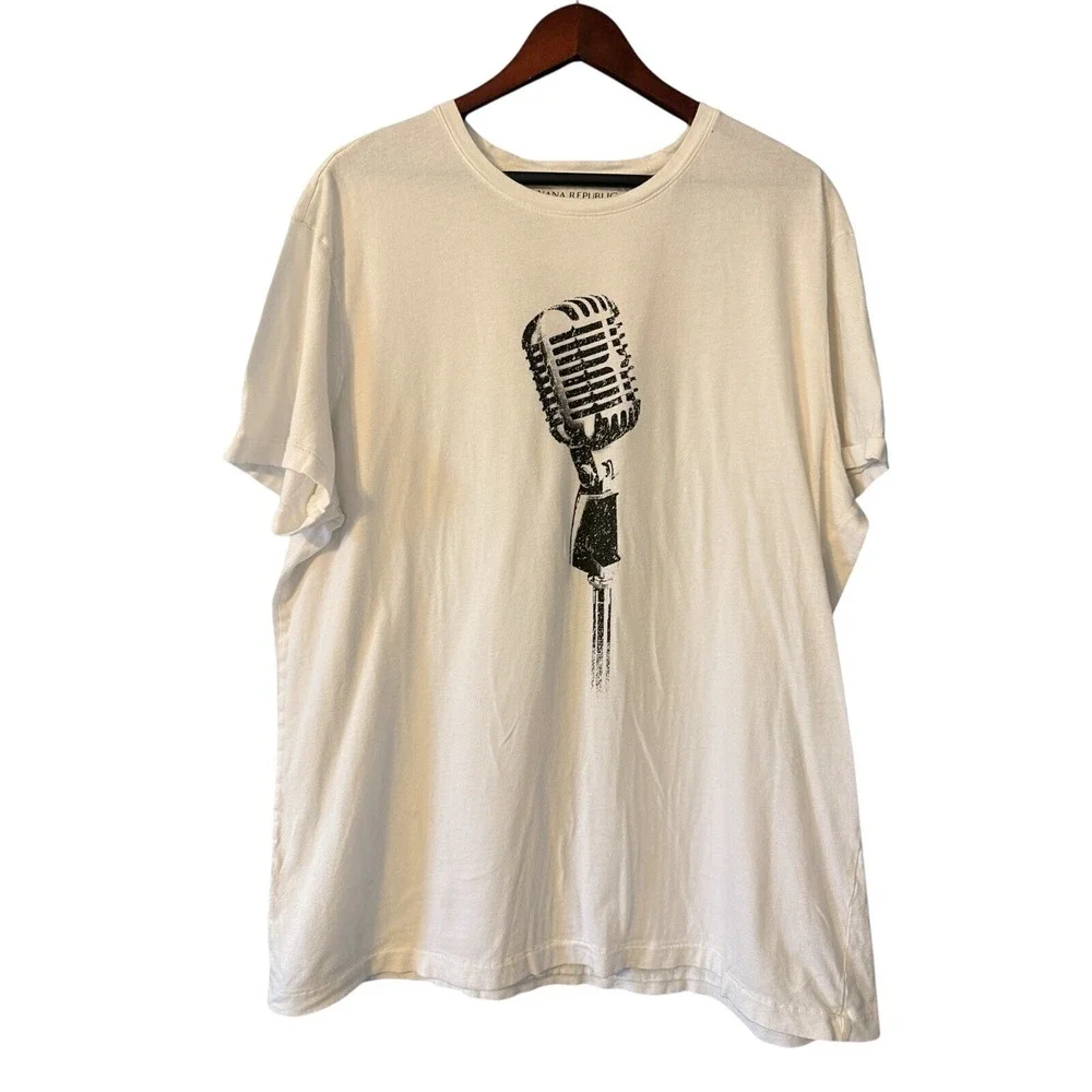 Banana Republic T Shirt Womens XL White Graphic Tee Microphone Singing Idol Cozy